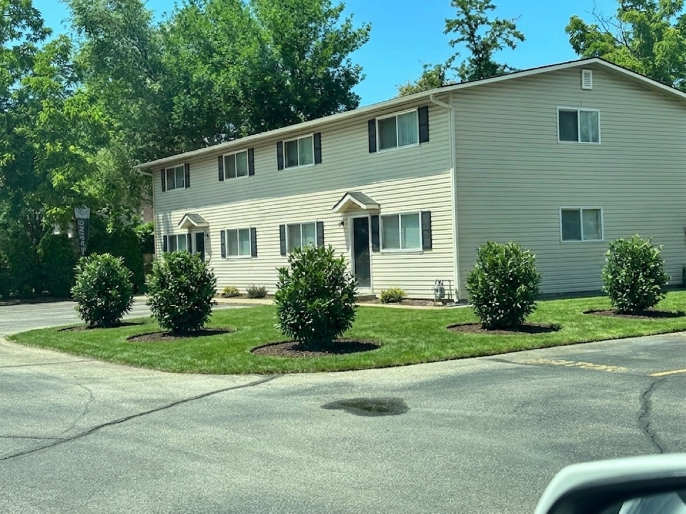 North River, new landscaping